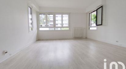 Apartment 3 rooms of 65 m² in Les Ulis (91940)