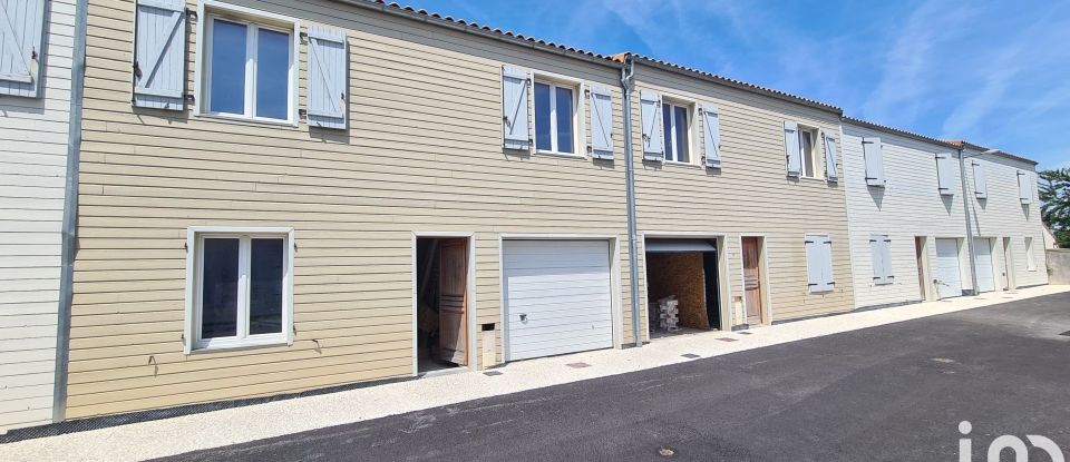 Maison 2 pièces de 127 m² à Rochefort (17300)