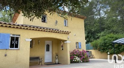 Traditional house 6 rooms of 158 m² in Le Luc (83340)