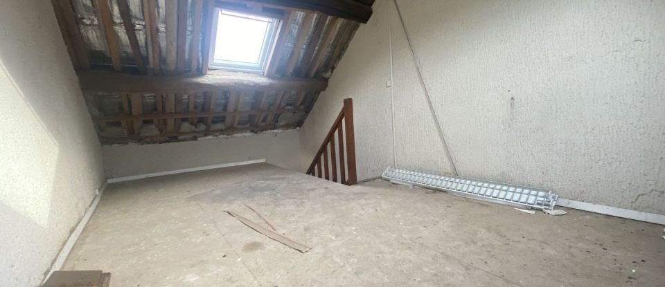 Barn conversion 2 rooms of 37 m² in Sermaise (91530)