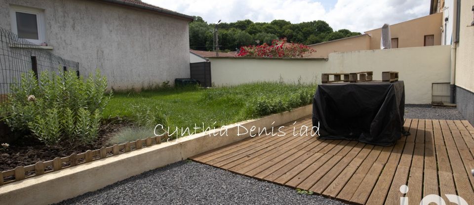 Maison 3 pièces de 65 m² à Neuves-Maisons (54230)