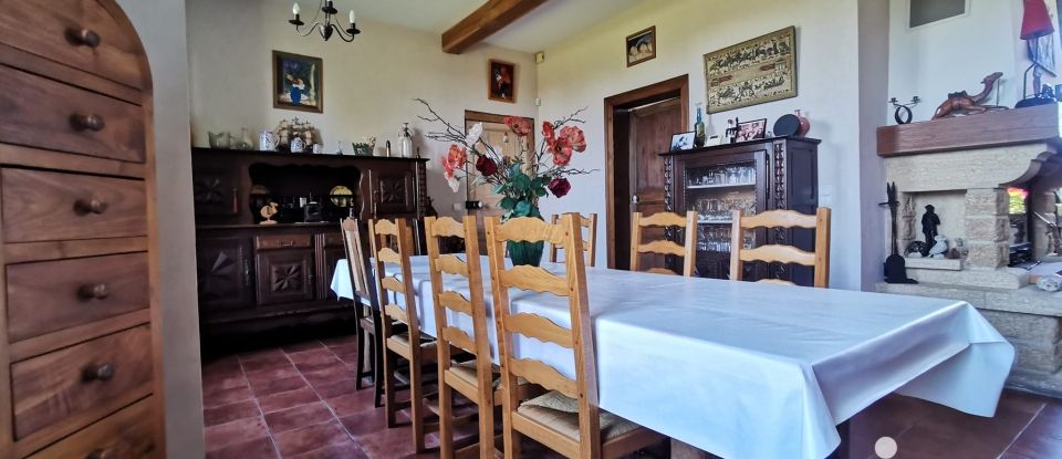 Farm 8 rooms of 263 m² in Rumegies (59226)