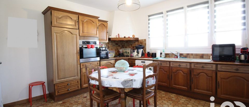 Traditional house 5 rooms of 85 m² in Sannerville (14940)