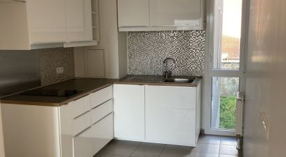 Appartement 2 pièces de 46 m² à Compiègne (60200)