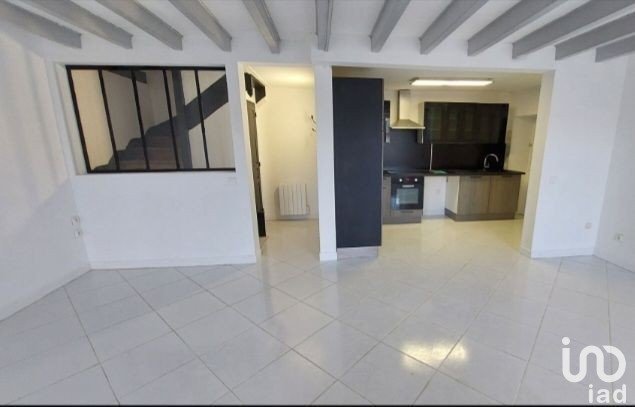 House 3 rooms of 70 m² in Chenac-Saint-Seurin-d'Uzet (17120)