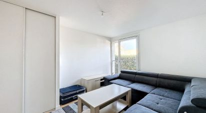 Studio 1 room of 20 m² in - (74600)