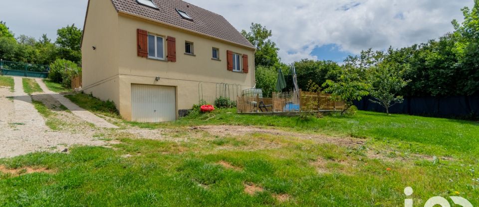 House 5 rooms of 96 m² in Guerville (78930)