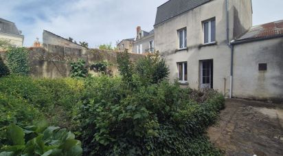 Maison 6 pièces de 177 m² à Thouars (79100)