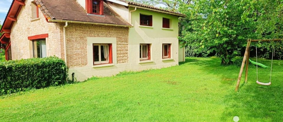 Maison de campagne 4 pièces de 108 m² à Lamonzie-Saint-Martin (24680)