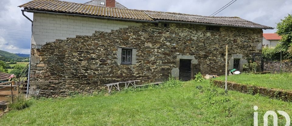Maison de village 5 pièces de 125 m² à Leynhac (15600)