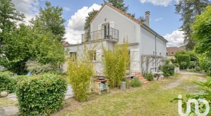 Traditional house 6 rooms of 194 m² in Verneuil-sur-Seine (78480)