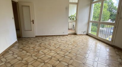 Appartement 4 pièces de 70 m² à Avon (77210)