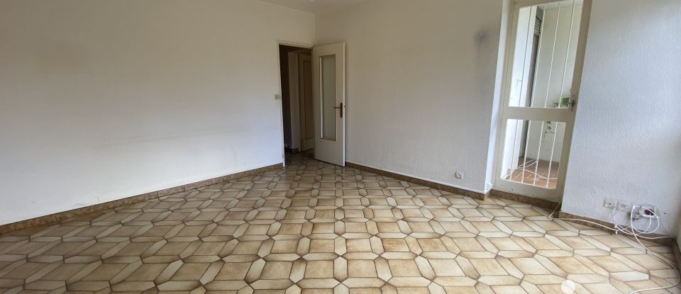 Appartement 4 pièces de 70 m² à Avon (77210)