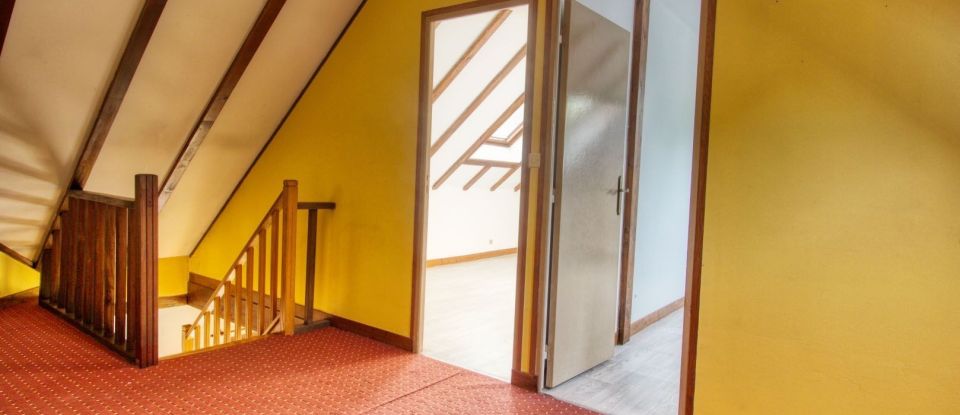 Maison 6 pièces de 163 m² à Magny-en-Vexin (95420)