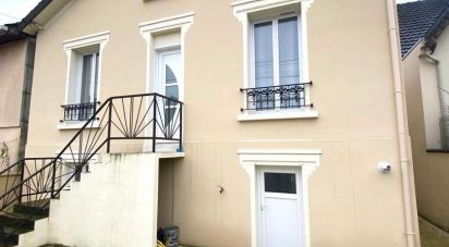 House 6 rooms of 107 m² in Mitry-Mory (77290)