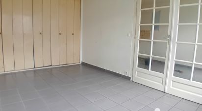 Studio 2 rooms of 36 m² in - (91350)