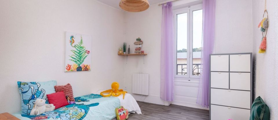 Apartment 3 rooms of 58 m² in Rive-de-Gier (42800)