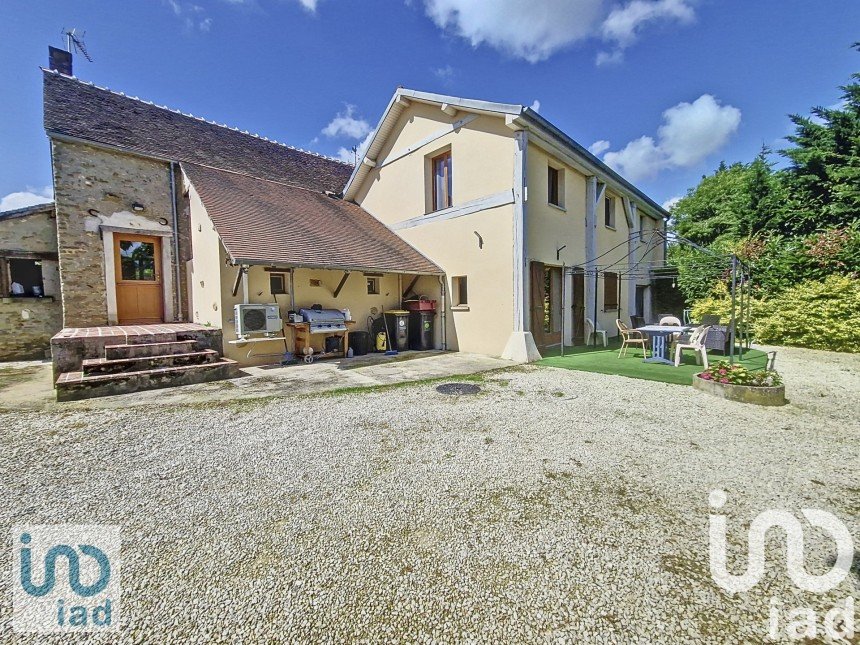 Longere 7 rooms of 183 m² in Montigny-la-Resle (89230)