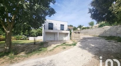 House 4 rooms of 92 m² in Nîmes (30900)
