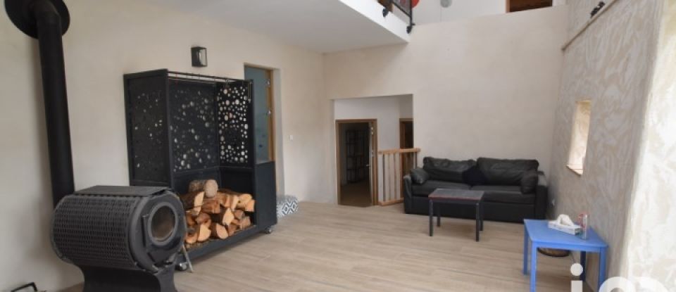 Domaine 7 pièces de 293 m² à Clelles (38930)