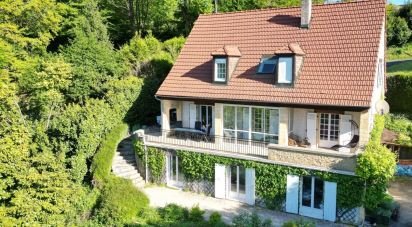 House 10 rooms of 198 m² in Sarlat-la-Canéda (24200)