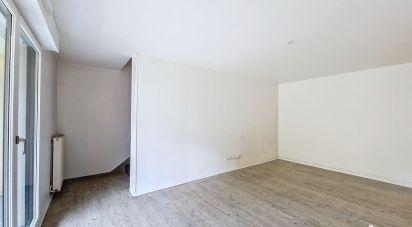 Apartment 3 rooms of 79 m² in L'Île-Saint-Denis (93450)