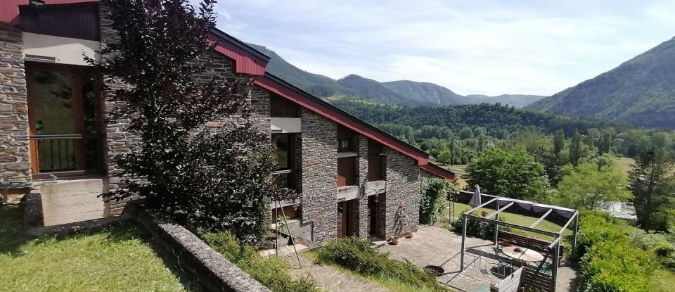 House 7 rooms of 203 m² in Ispagnac (48320)