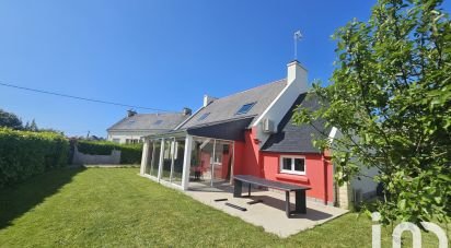 Maison 7 pièces de 111 m² à Poullan-sur-Mer (29100)