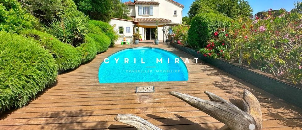 Maison 8 pièces de 273 m² à La Seyne-sur-Mer (83500)