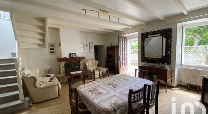 House 6 rooms of 102 m² in Saint-Pierre-Quiberon (56510)