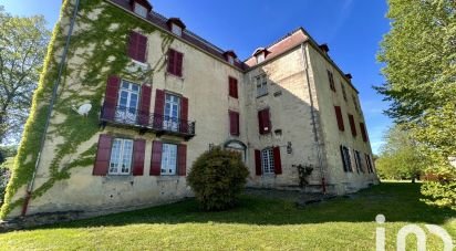 Castle 25 rooms of 1,500 m² in Saint-Palais (64120)