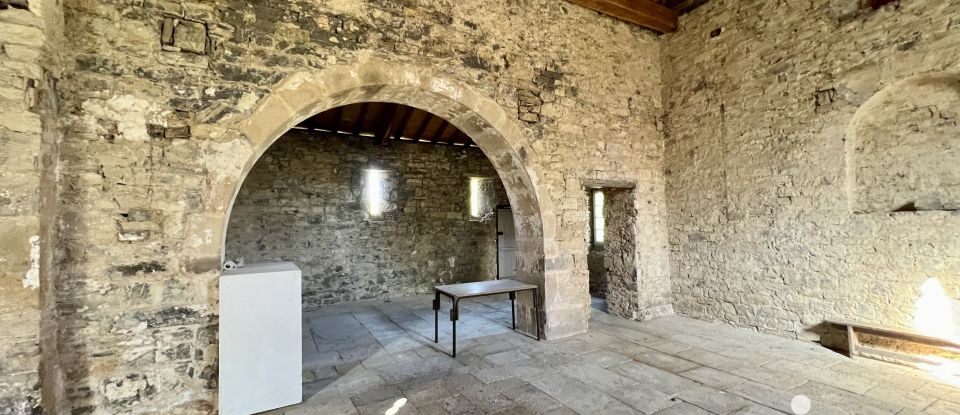 Castle 25 rooms of 1,500 m² in Saint-Palais (64120)