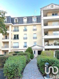 Appartement 3 pièces de 67 m² à Étiolles (91450)