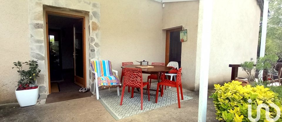 Village house 4 rooms of 106 m² in Aynac (46120)