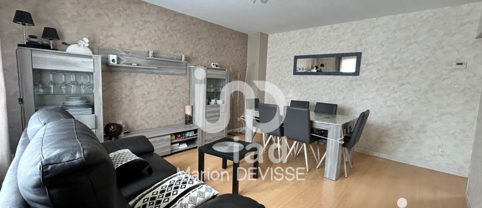 House 3 rooms of 61 m² in Hénin-Beaumont (62110)