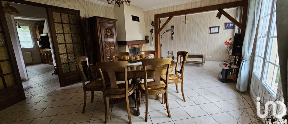 Traditional house 4 rooms of 125 m² in Fondettes (37230)