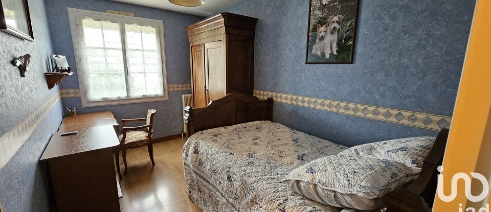 Traditional house 4 rooms of 125 m² in Fondettes (37230)