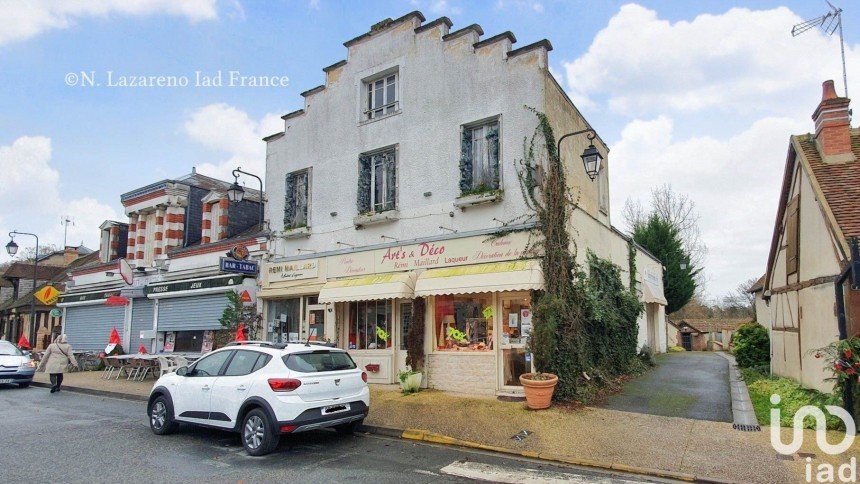 Building in Nançay (18330) of 330 m²