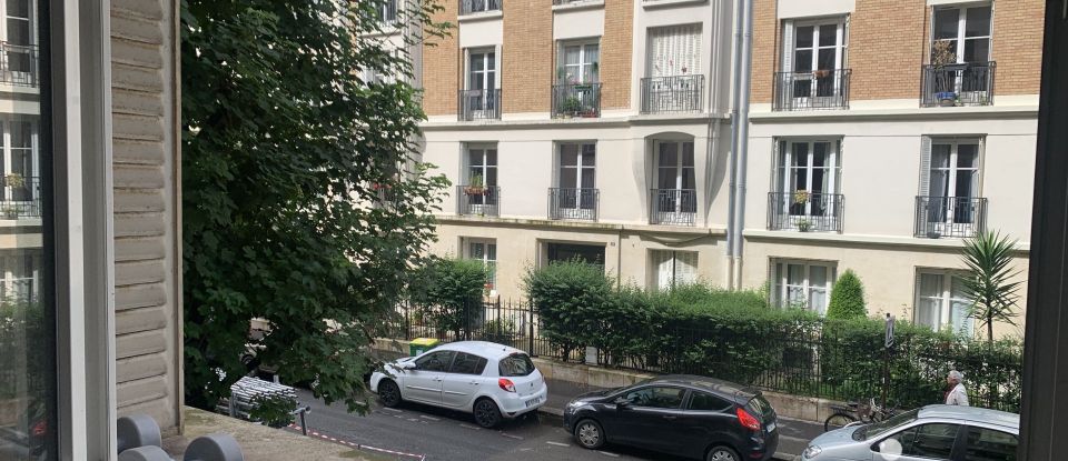 Appartement 3 pièces de 62 m² à Paris (75017)