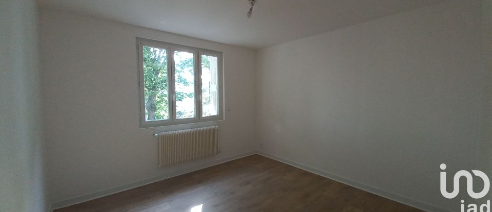 Building in Sotteville-lès-Rouen (76300) of 272 m²