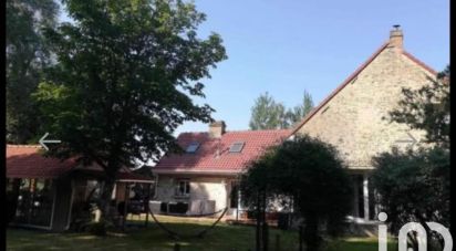 Country house 8 rooms of 190 m² in Cappelle-Brouck (59630)