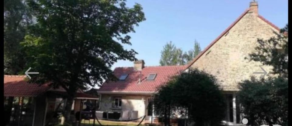 Maison de campagne 8 pièces de 190 m² à Cappelle-Brouck (59630)