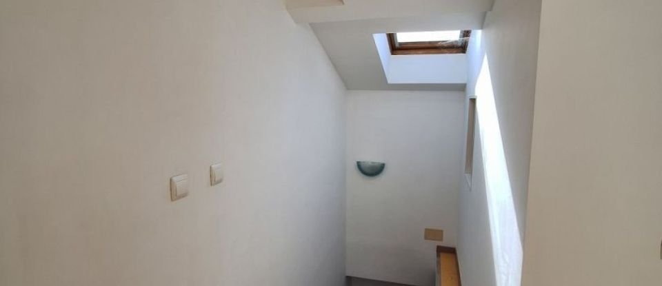 Maison 3 pièces de 44 m² à Aouste-sur-Sye (26400)