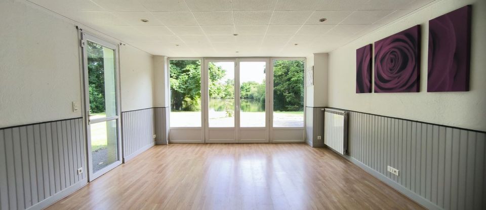 Maison 9 pièces de 217 m² à Saint-Avé (56890)