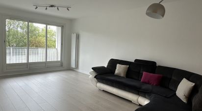 Apartment 3 rooms of 63 m² in Montmorency (95160)