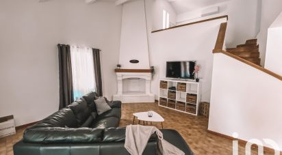 Maison traditionnelle 6 pièces de 160 m² à Cheval-Blanc (84460)