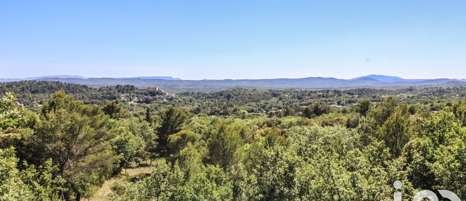 Traditional house 6 rooms of 170 m² in La Verdière (83560)