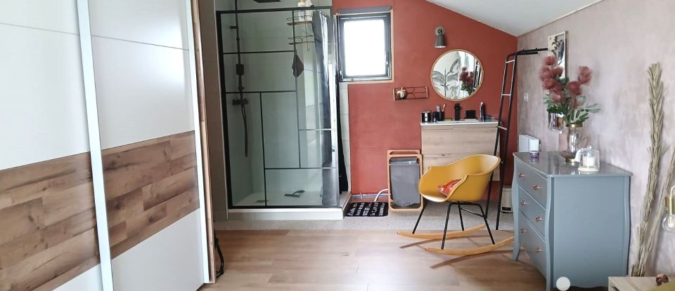 Maison 5 pièces de 195 m² à Bénéjacq (64800)