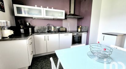 Apartment 4 rooms of 96 m² in Saint-Étienne (42100)