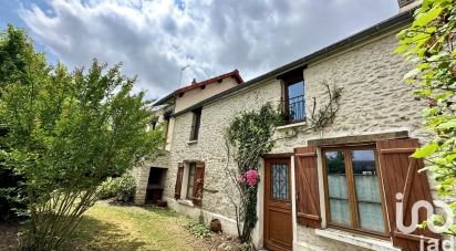 House 7 rooms of 177 m² in Vayres-sur-Essonne (91820)